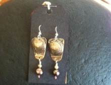 Dody’s tray and grey pearl earrings #430